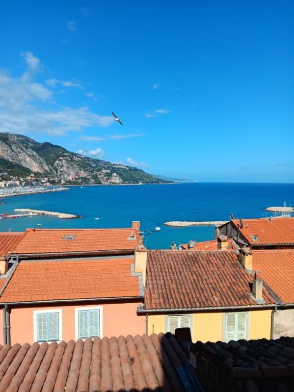 Duplex Vue Mer 50M De La Plage Des Sablettes Menton Luaran gambar