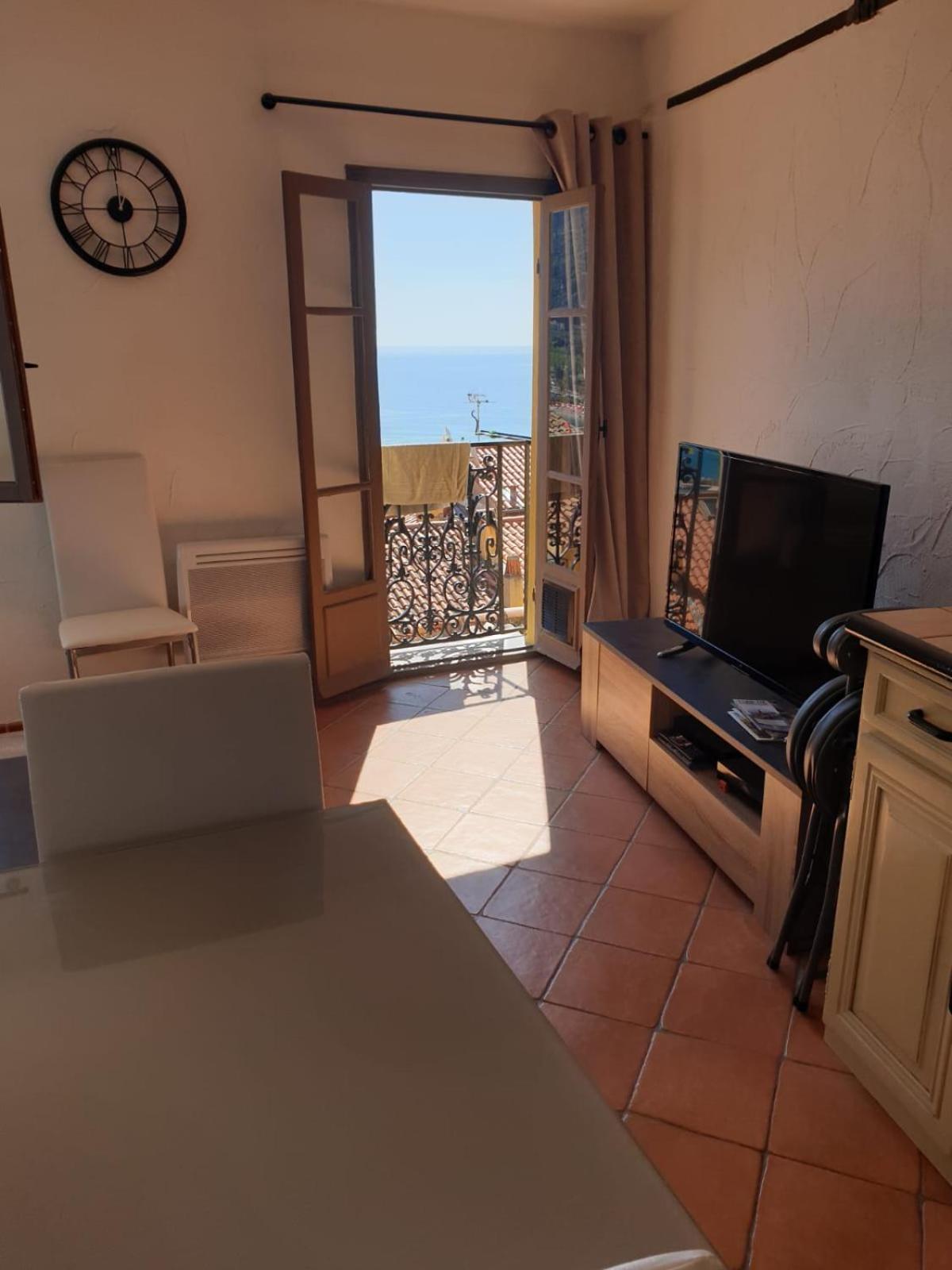 Duplex Vue Mer 50M De La Plage Des Sablettes Menton Luaran gambar